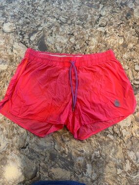 Stio Women’s Pink Active Running Shorts with Drawstring